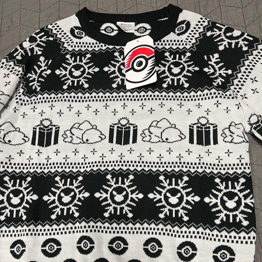 Pokemon Center SNOM Christmas Sweater